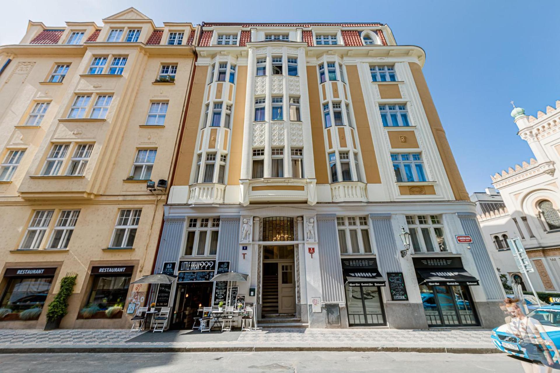 Gold Art Apartments Prague Ngoại thất bức ảnh