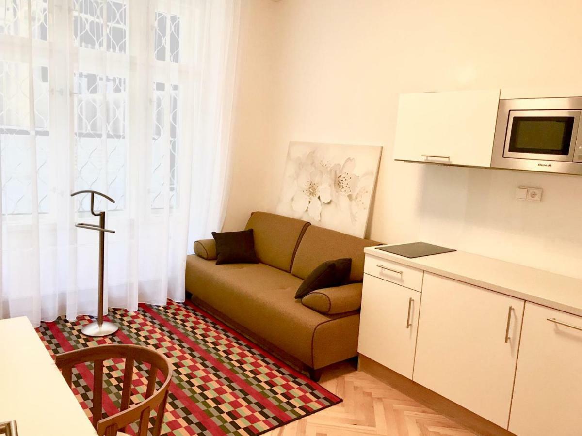 Gold Art Apartments Prague Ngoại thất bức ảnh