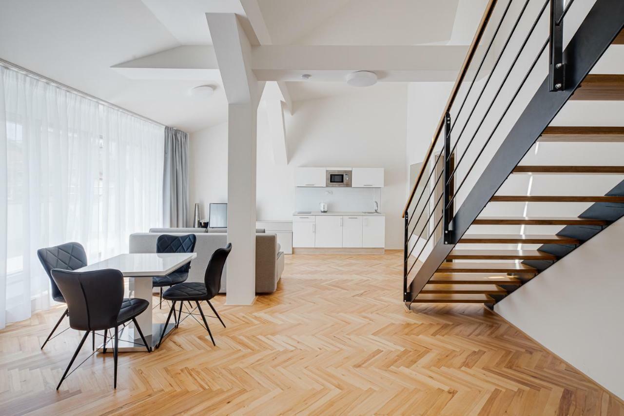 Gold Art Apartments Prague Ngoại thất bức ảnh
