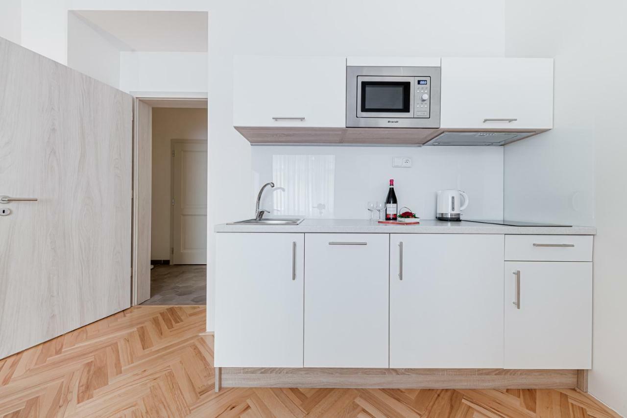 Gold Art Apartments Prague Ngoại thất bức ảnh