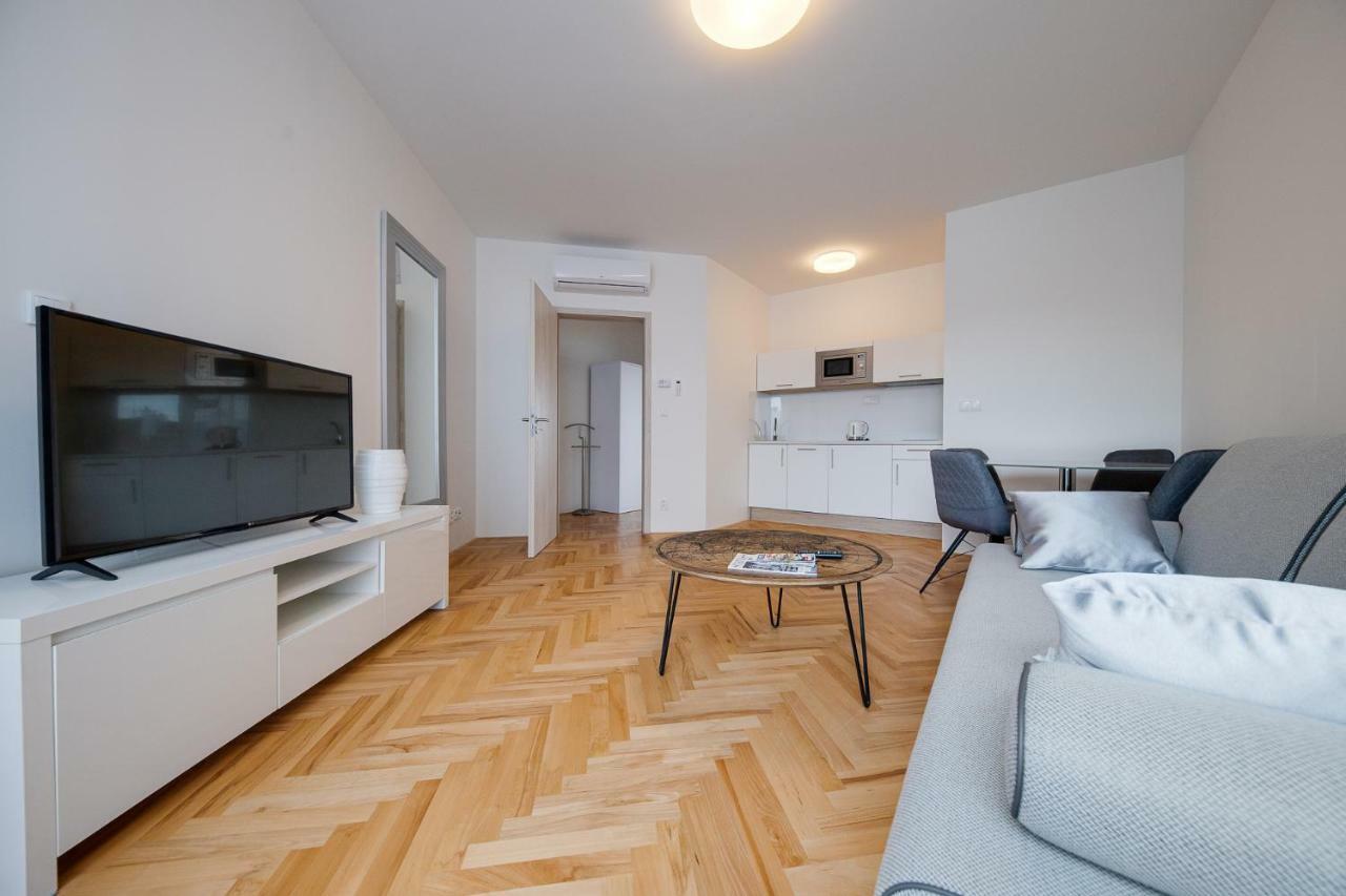 Gold Art Apartments Prague Ngoại thất bức ảnh