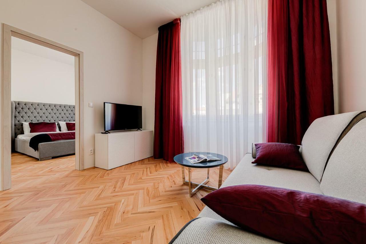 Gold Art Apartments Prague Ngoại thất bức ảnh