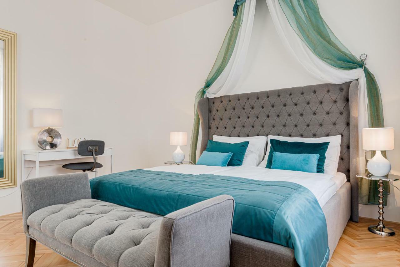 Gold Art Apartments Prague Ngoại thất bức ảnh