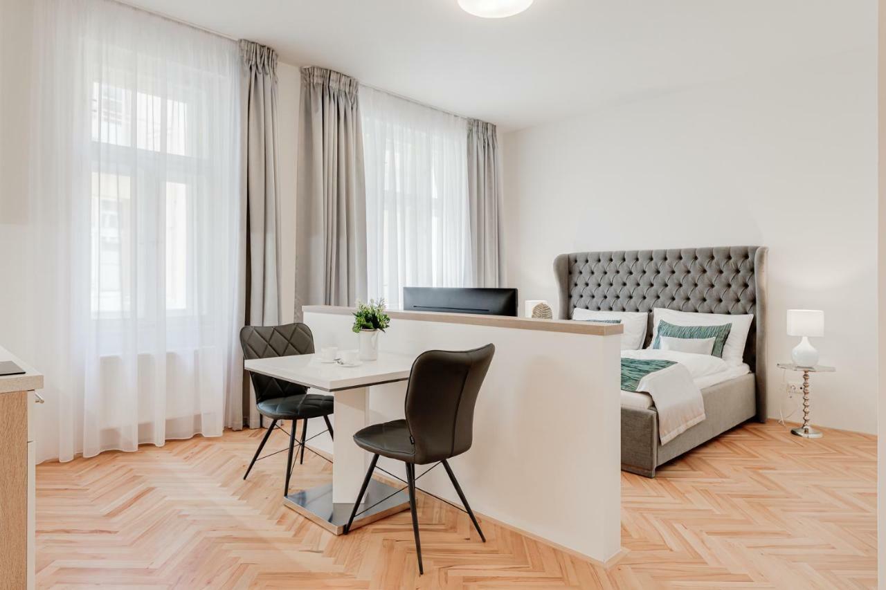 Gold Art Apartments Prague Ngoại thất bức ảnh